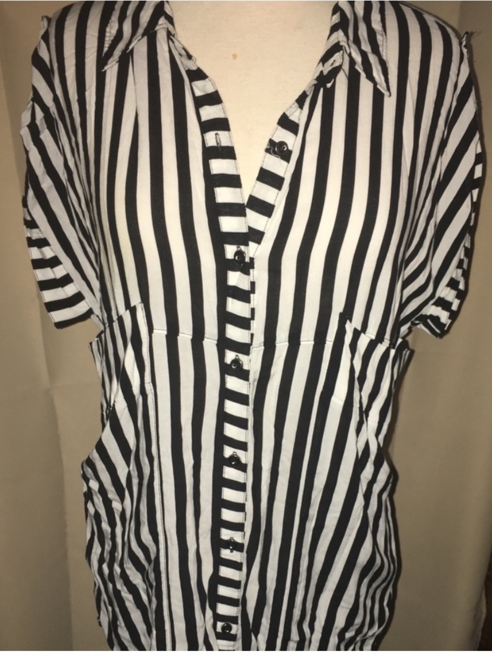 Forever 21 Striped Button-down Blouse